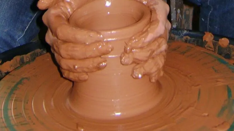 Kindles pottery classes — Art & Craft in Kandivali East