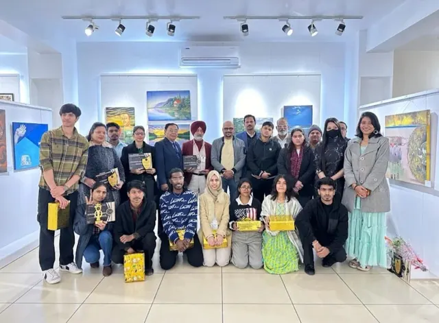 SM Art classes — Art & Craft in Sector 62A
