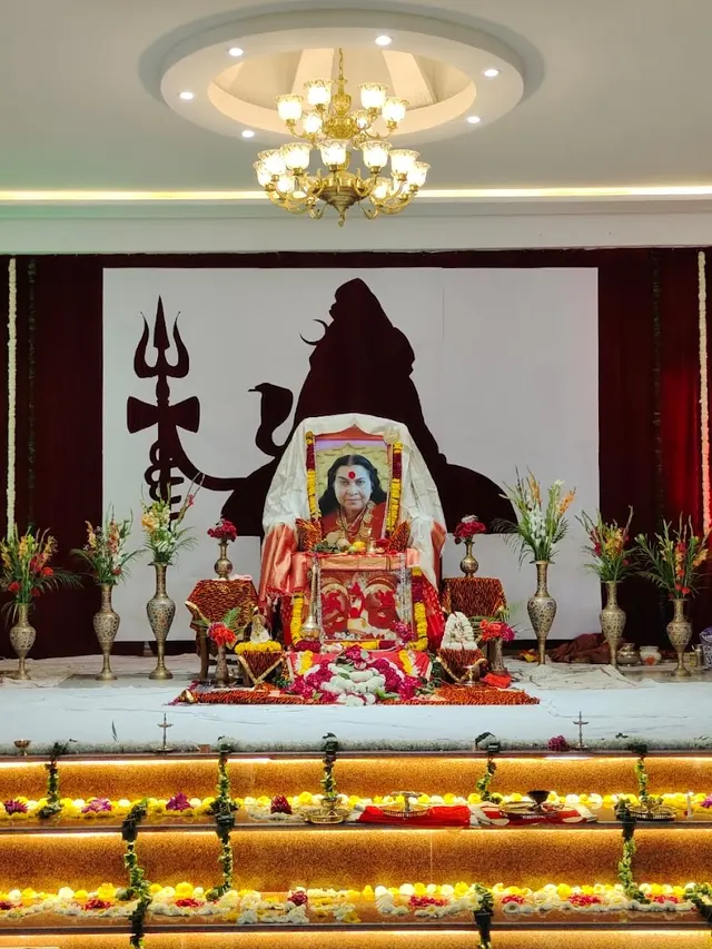 Sahaja Yoga Mandir — Yoga in Crossings Republik