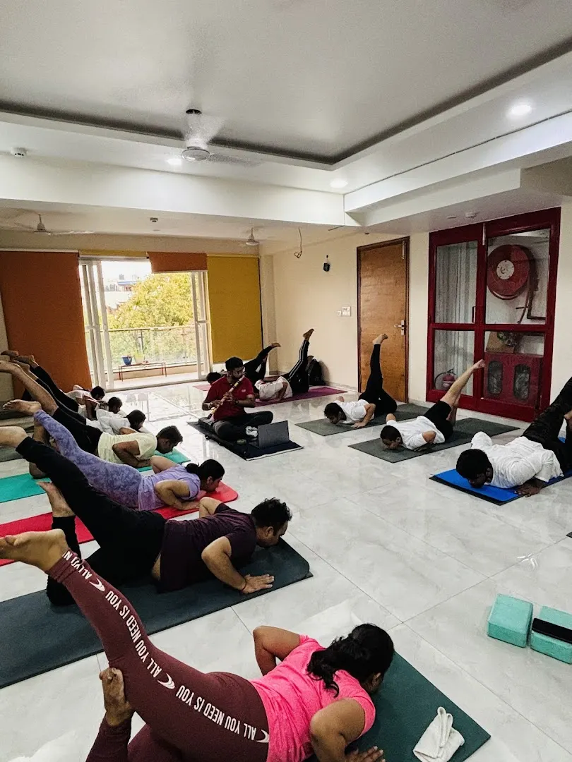108 Yogshala — Yoga in Dwarka