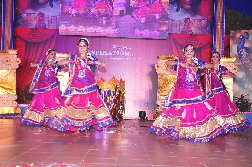Expressions Dance Studio — Dance in Wave City