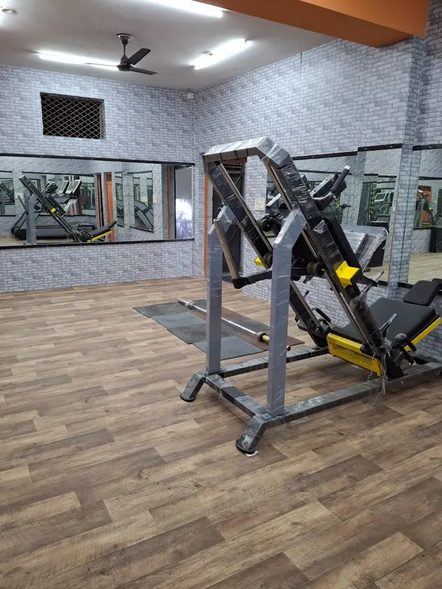An Sweatstation fitness club Gym