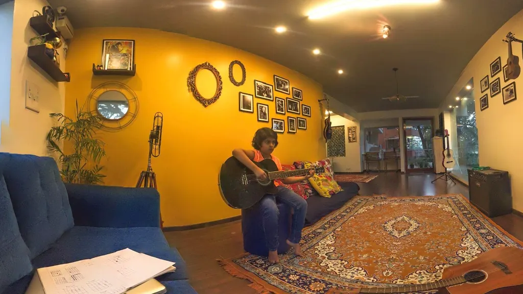 Best Guitar Classes in Bangalore : Sanjeev Thomas — Music in Sivanchetti Gardens