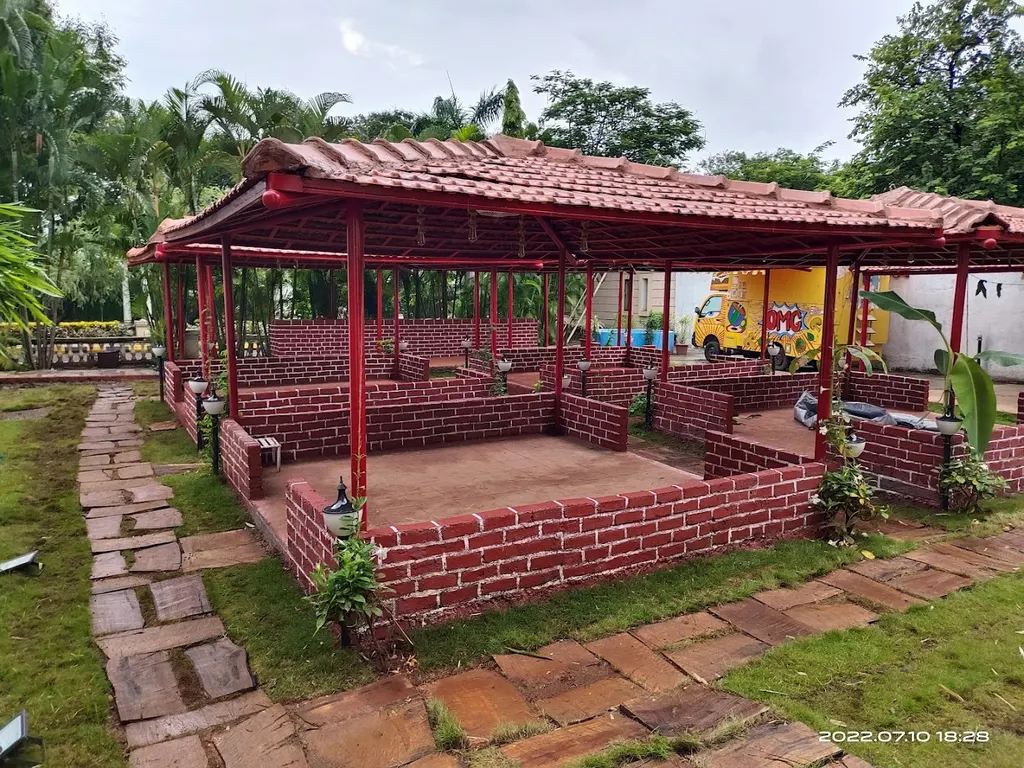 Seawoods Estates Phase I Club House — Tennis in Seawoods