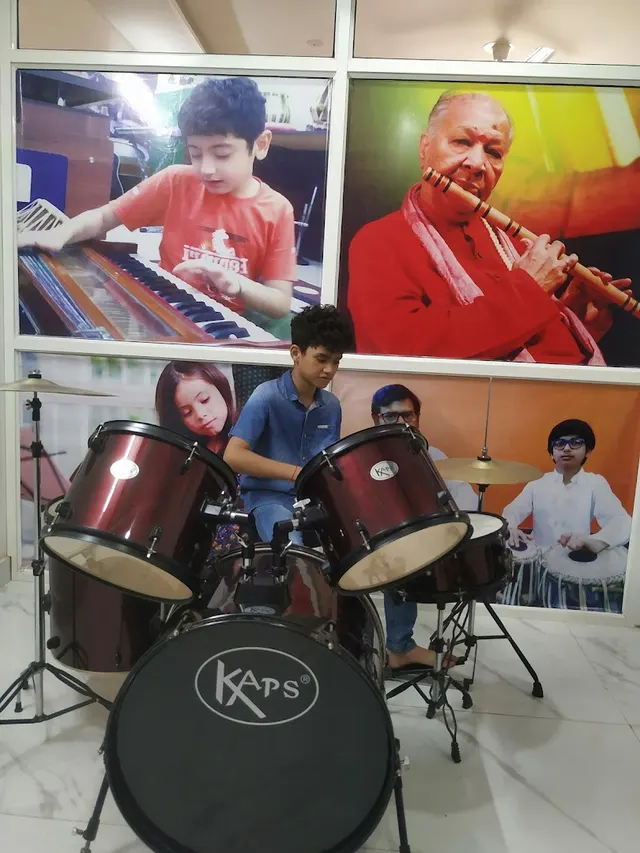 Saaz Music Academy — Music in Indirapuram