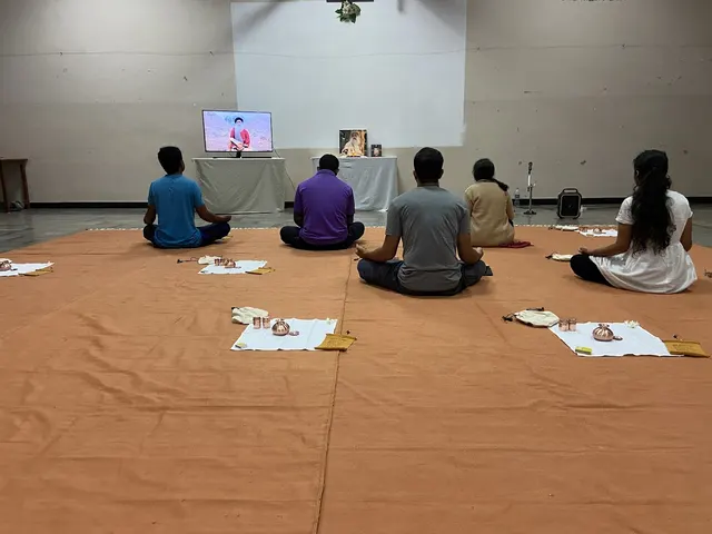 Santhosh Subbireddy - Isha Hatha Yoga Teacher — Yoga in Vidyaranyapura