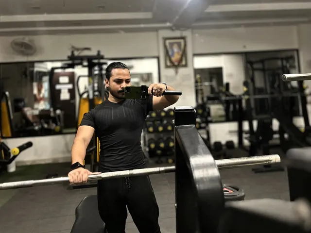 Fitness Hub Unisex Gym Mukherjee Nagar