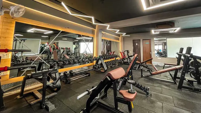 Pure Muscle Gym — Choma