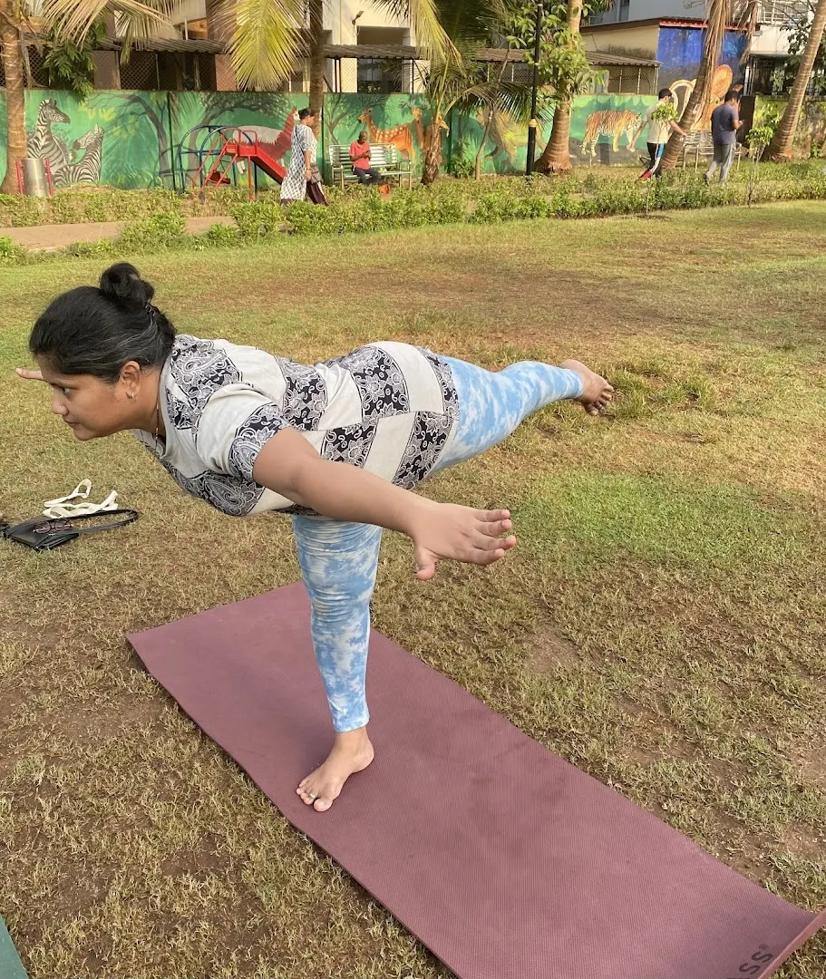 Advaita online Yog classes — Yoga in Airoli