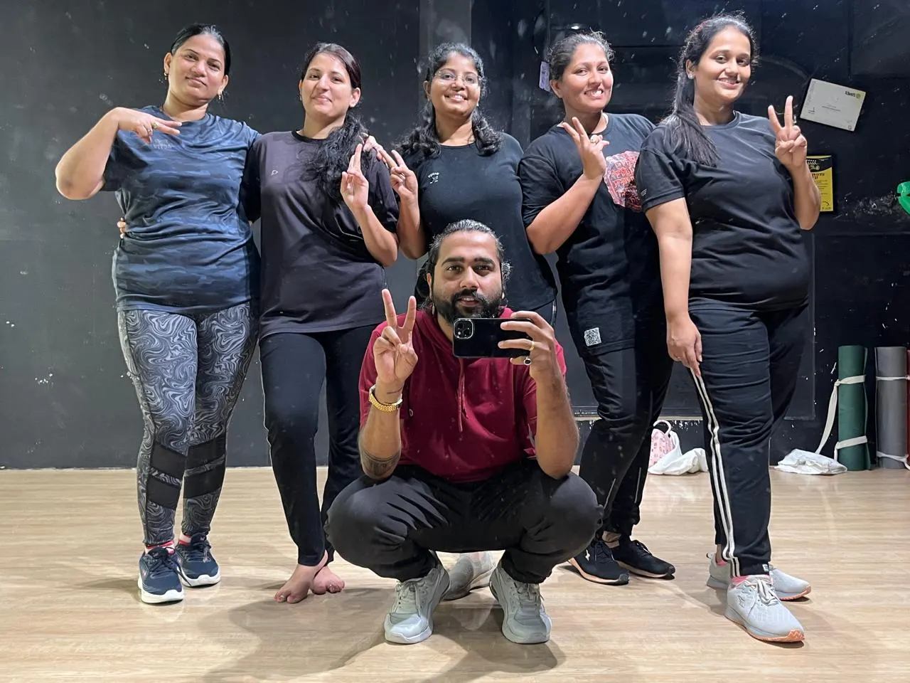 Belapur Activity Center - Dance Classes, Taekwando, Yoga, Chess, Phoenics, Drawing, Music — Yoga in CBD Belapur, Navi Mumbai