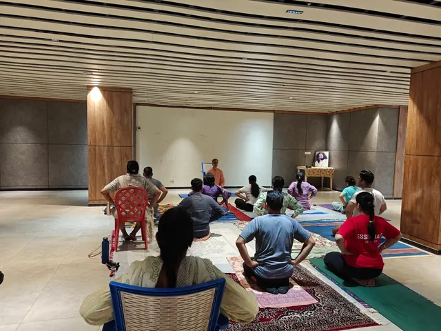 Art of Living Meditation Centre Noida Sector 7x — Yoga in Sector 78