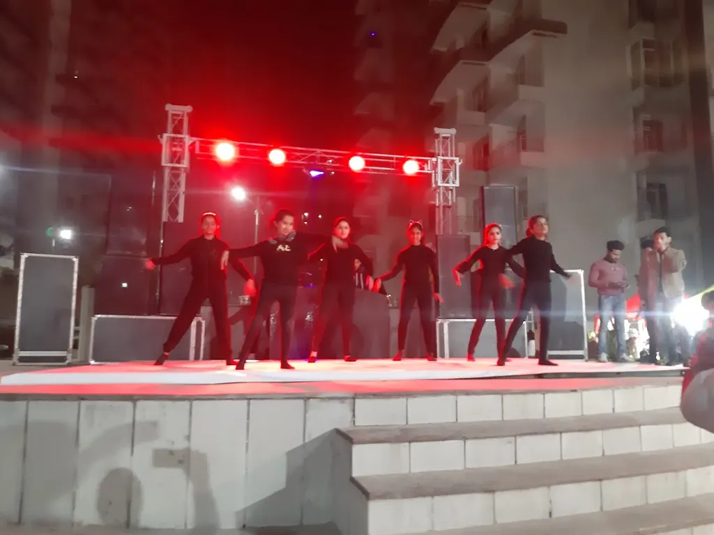 Swar sandhya institute of performing Arts — Dance in Sector 50