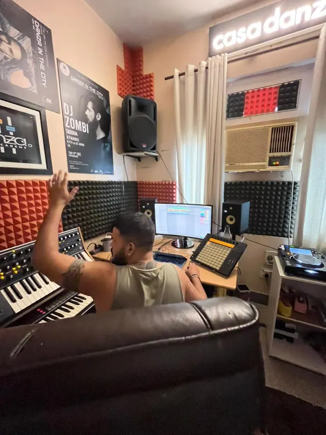 Danza Music Academy — Music in Karol Bagh