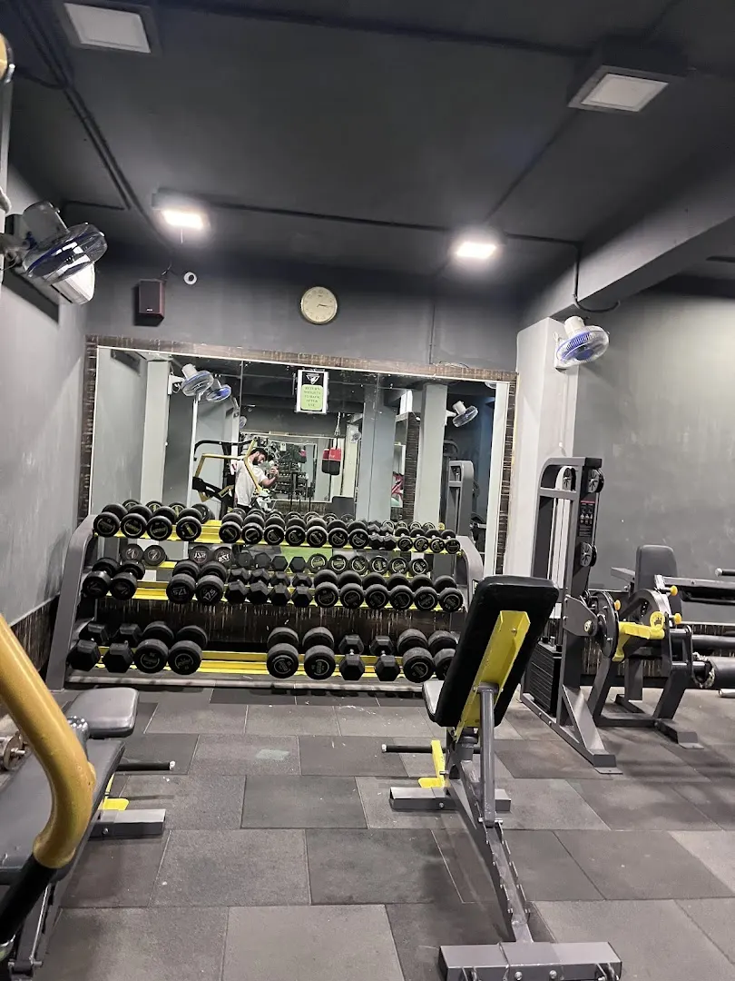 Unique Gym — Yoga in Andheri East