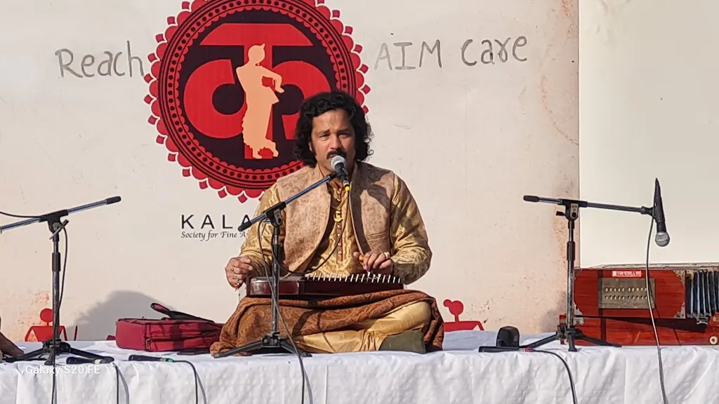Kirana Gharana Music Academy — Music in Laxmi Nagar