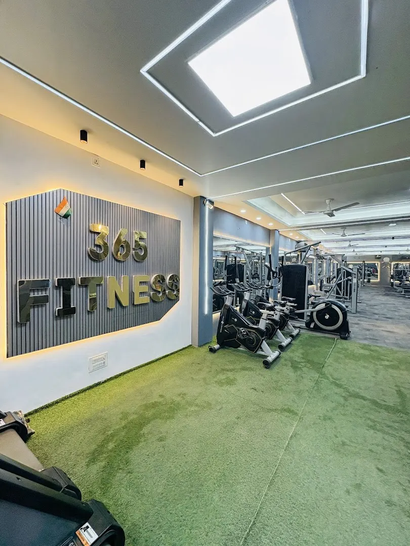 365 Fitness — Yoga in Loni