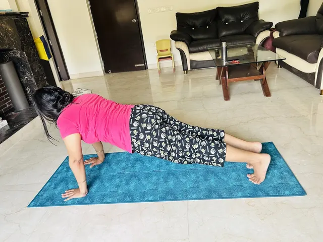 Yogakshi Yogshala — Yoga in Sector 52