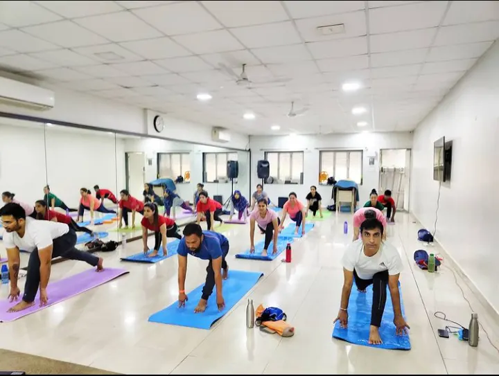Isva Yoga Academy — Yoga in Goregaon West