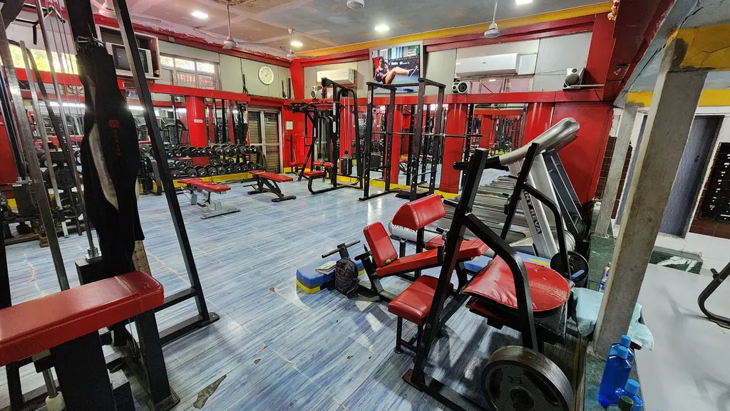 Aerofit Health Club — Yoga in Bhandup West