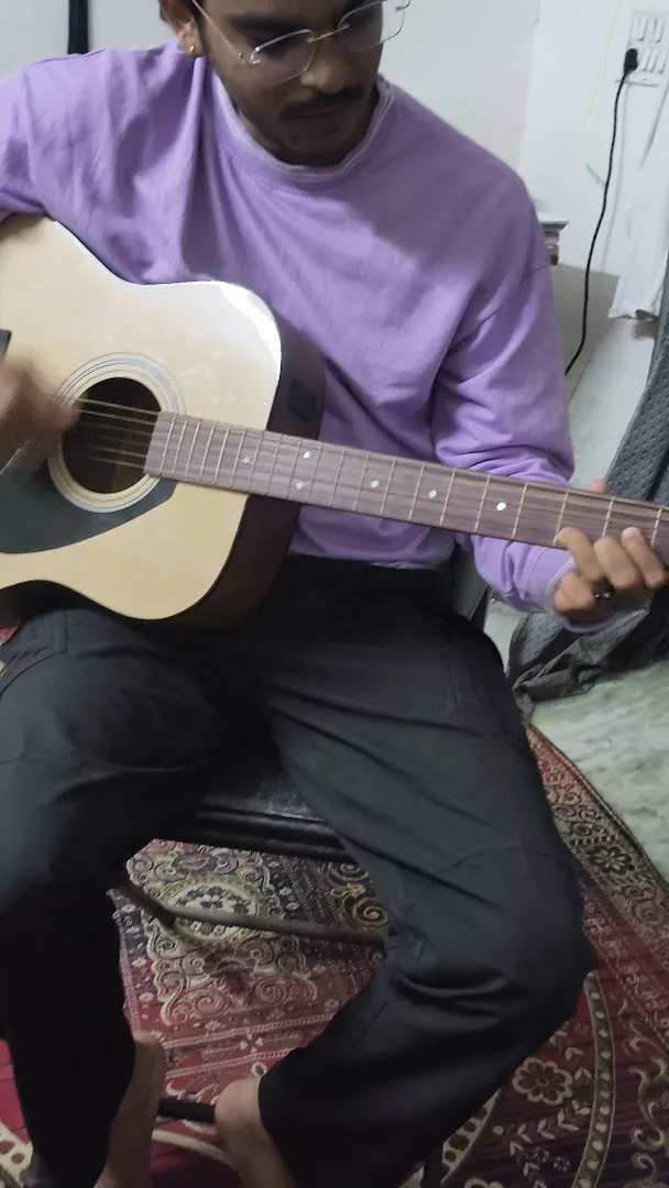 Yuvi guitar/ vocal classes 🎸 photo 1