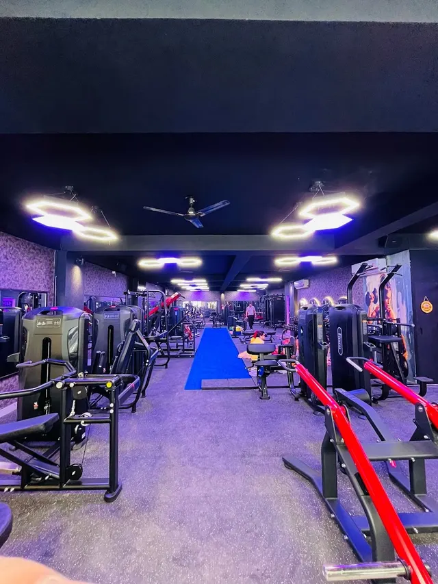 Ultimate Muscle GYM Best Luxury GYM Ranked No #1 In Palam