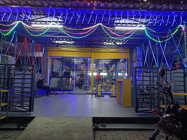 Roar Fitness