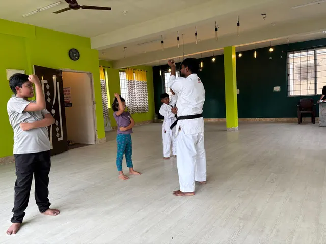 FlairFusion Dance Studio and Arts Club — Dance in Dooravani Nagar