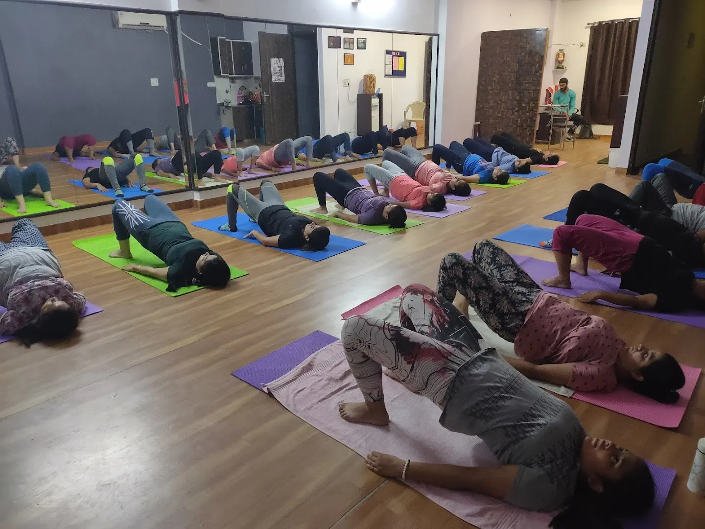 YOGA & AEROBICS- Key2fitness photo 1
