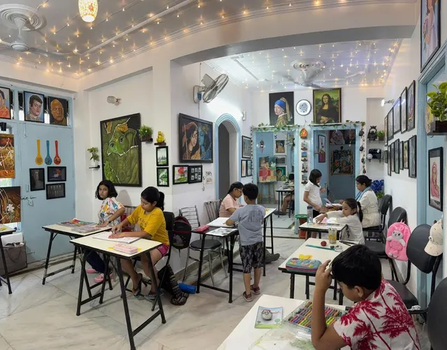 Symphony Of Shades — Art & Craft in Vaishali