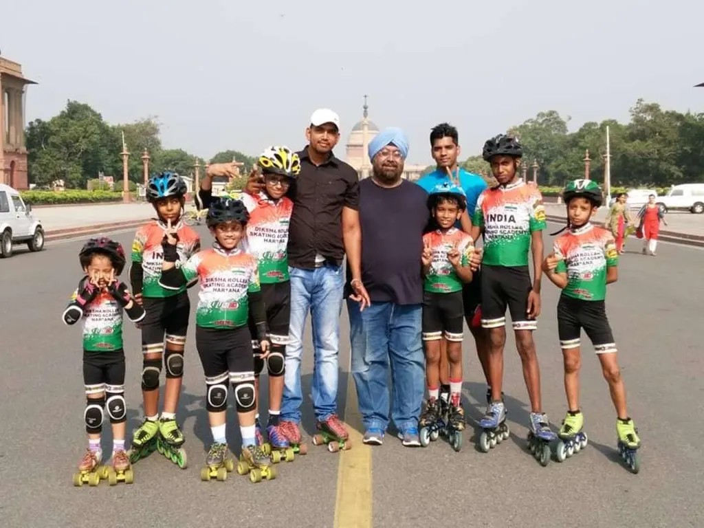 Roni skating academy — Skating in Nangloi