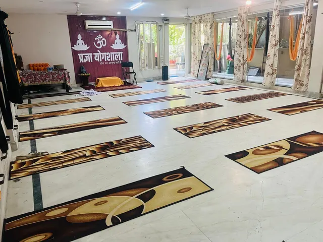 Pragya yogshala sec 4 — Yoga in Sector 4