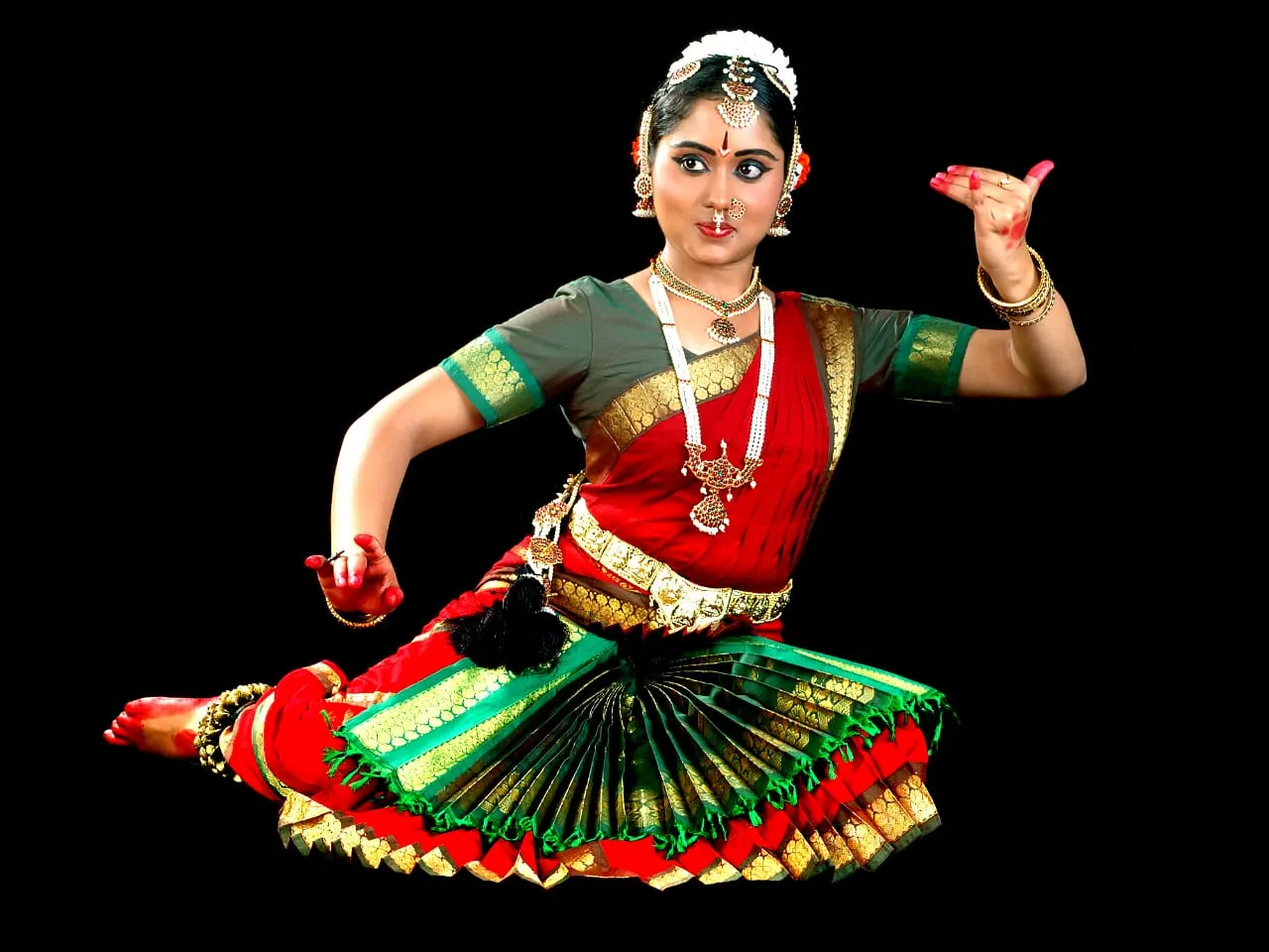 Naatya Sannidhi photo 1