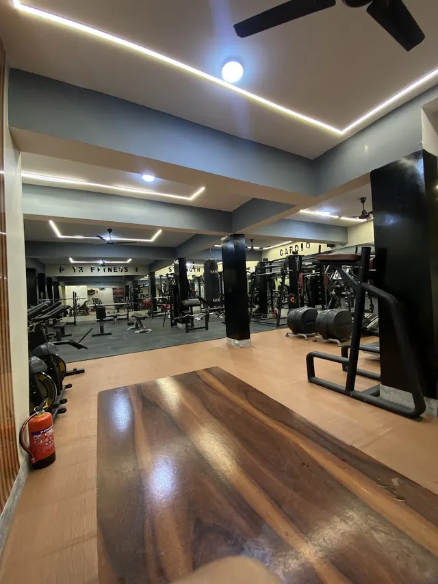Y R Fitness GYM