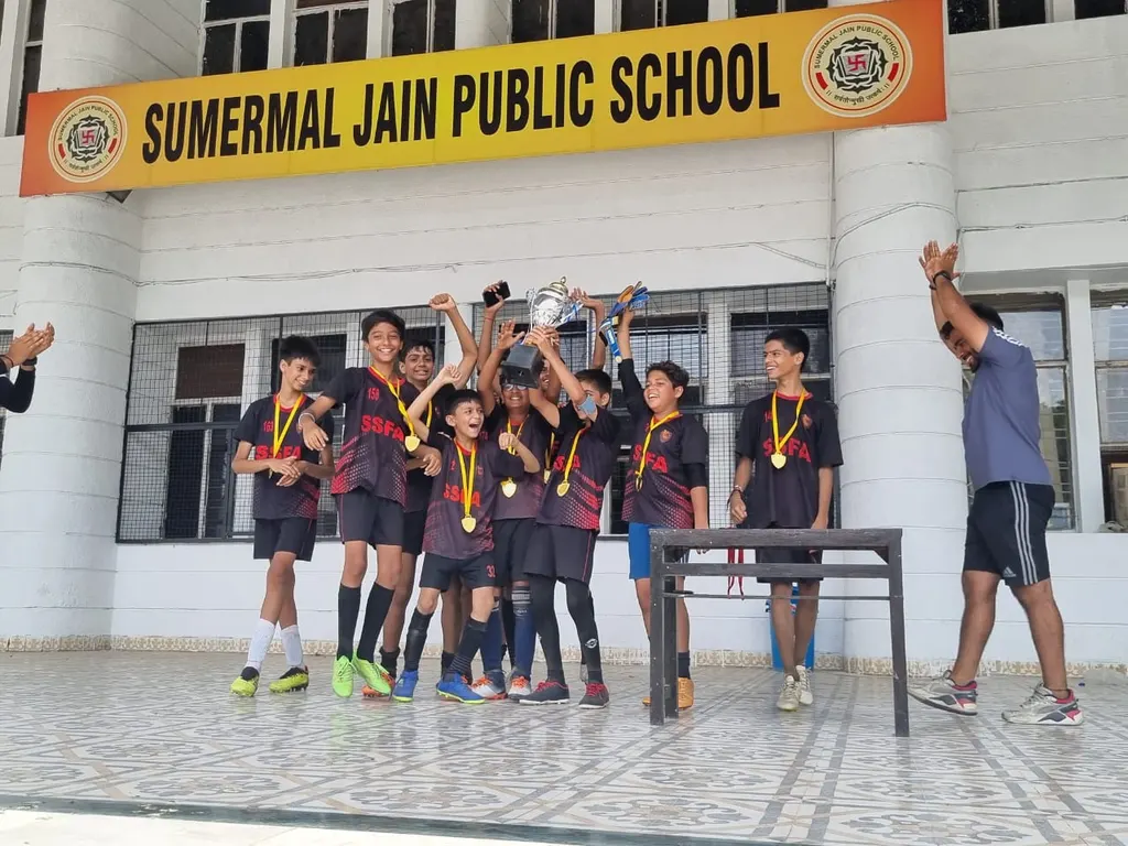 SS FOOTBALL/ Cricket/ Basketball / Skating ACADEMY — Football in Janakpuri