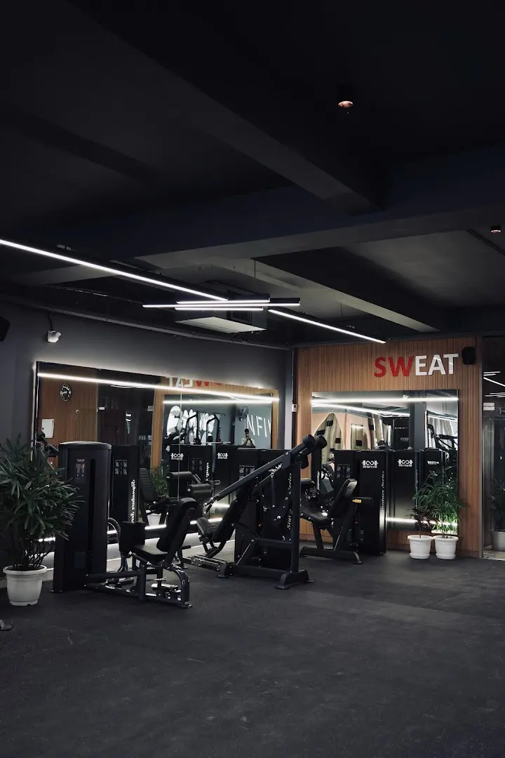 Infinity GYM By Eq Iconic photo 1