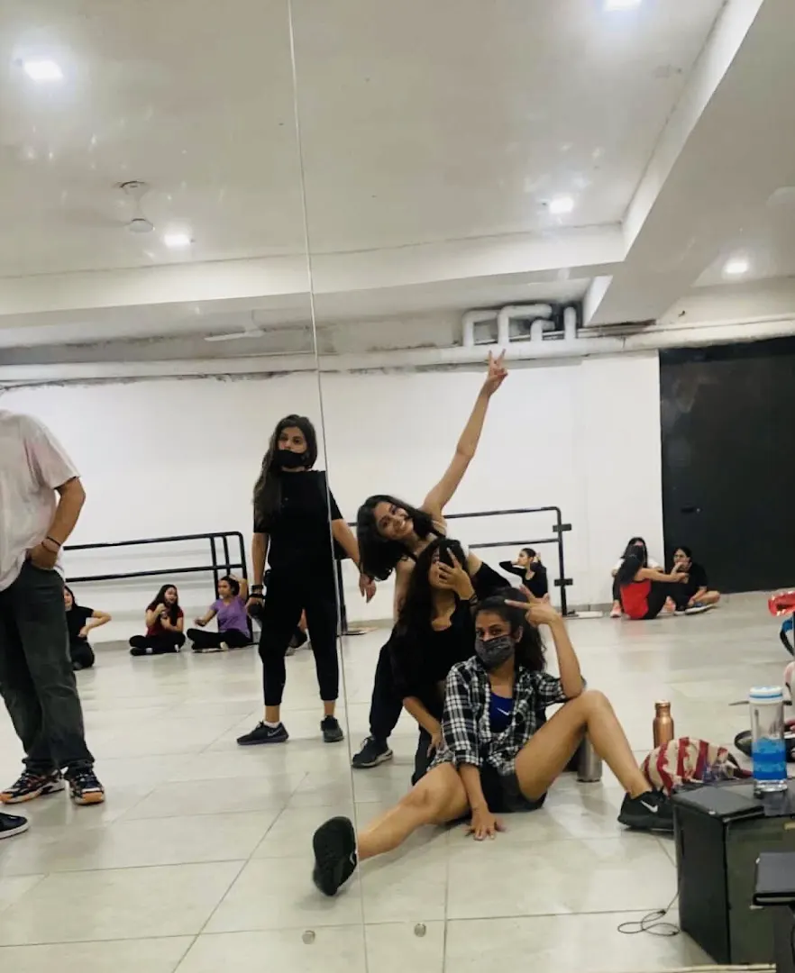 #Hashtag — Dance in Sector 28
