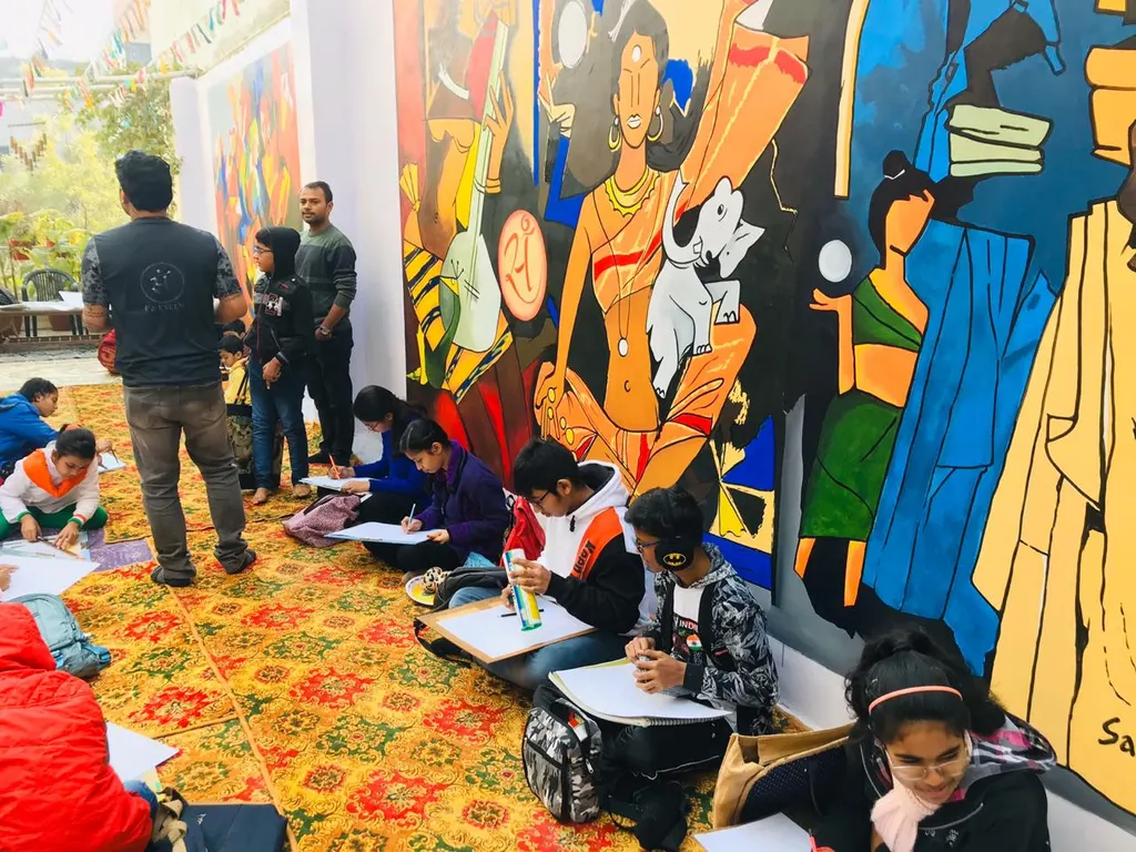 Sanskruti School Of Fine Arts — Art & Craft in Mahavir Enclave