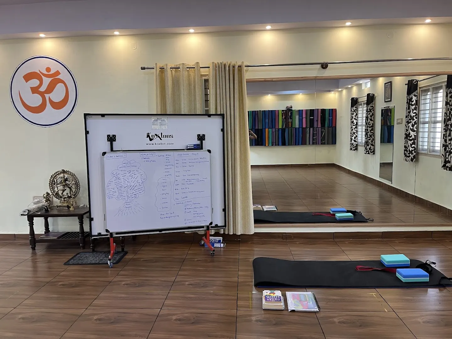 AmAlign Yoga and Mindfulness photo 1