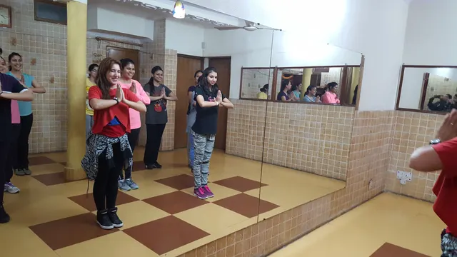 Antanyas Academy — Dance in Sector 27