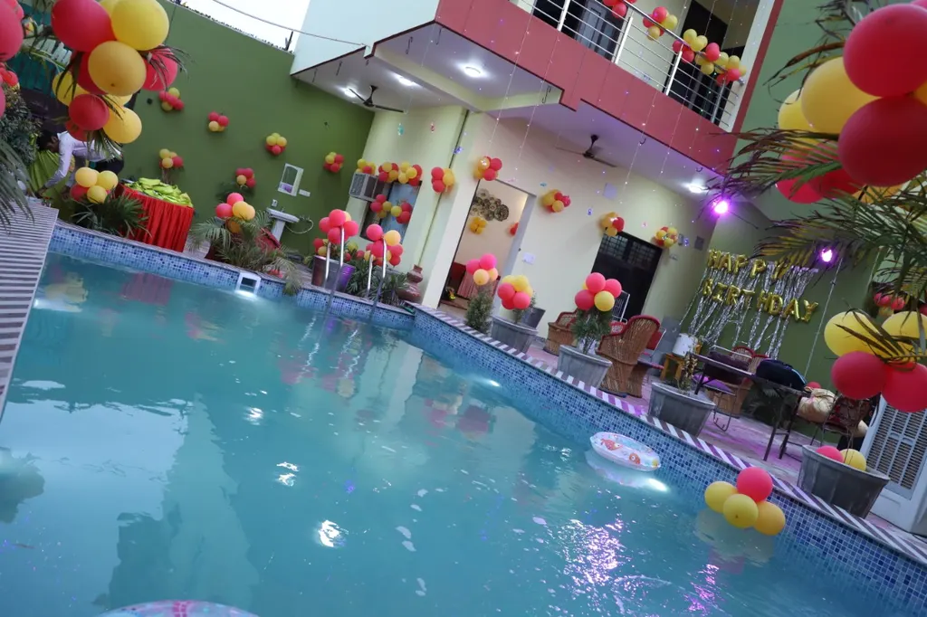 OceanBluePool — Swimming in Rohini