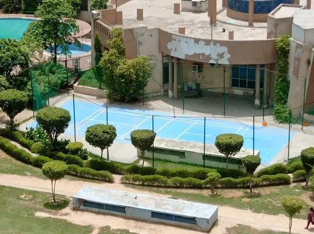 Badminton & Volleyball Court