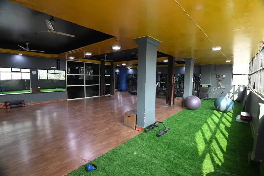 Enayat Dance studio — Dance in Vasundhara Enclave