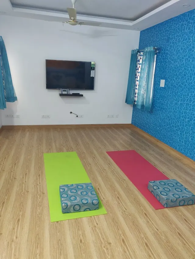 AGP Breathworks — Yoga in Munirka