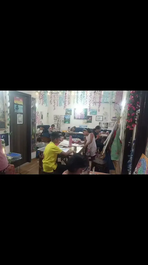 Brushes & Palettes Art Academy — Art & Craft in Rohini