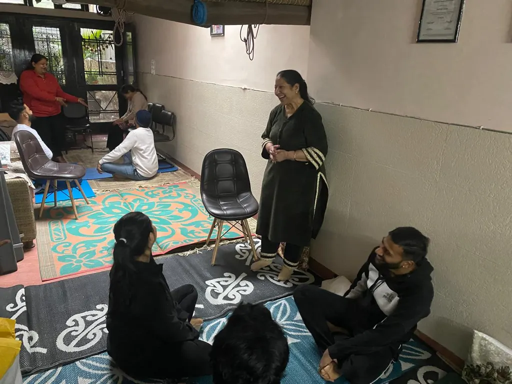 Art Of Living — Yoga in Punjabi Bagh