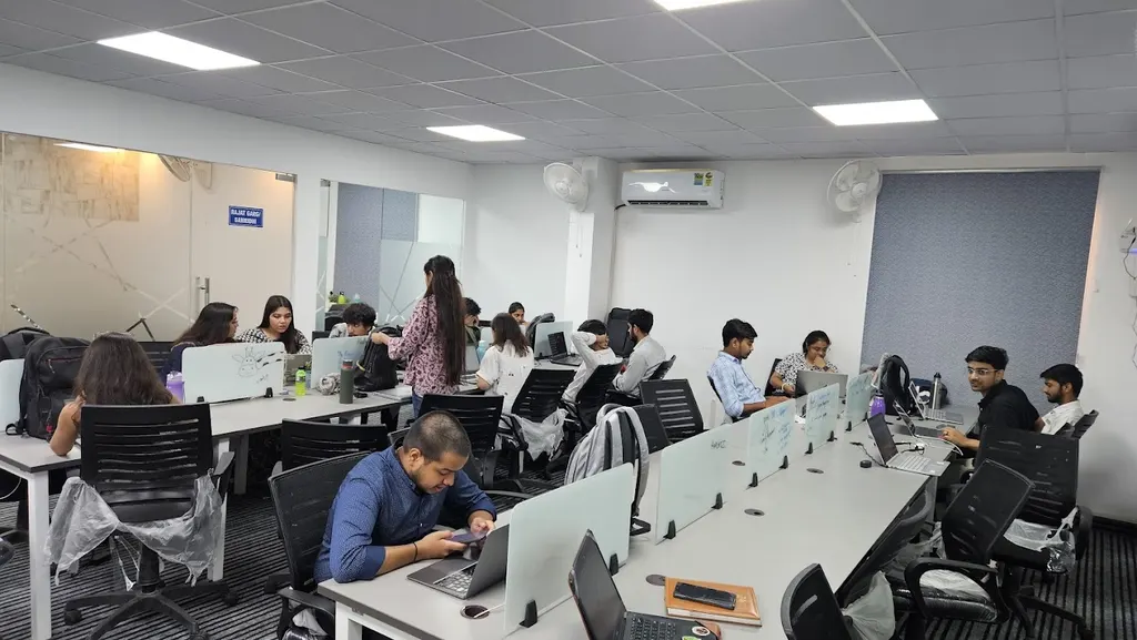 Debe Learning — Coding & Robotics in Sector 75