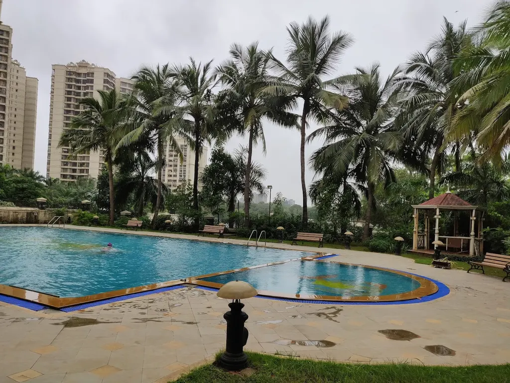 Lake Club — Tennis in Powai