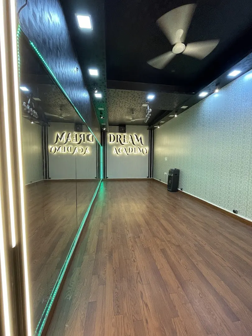 Dream Academy — Dance in Karol Bagh