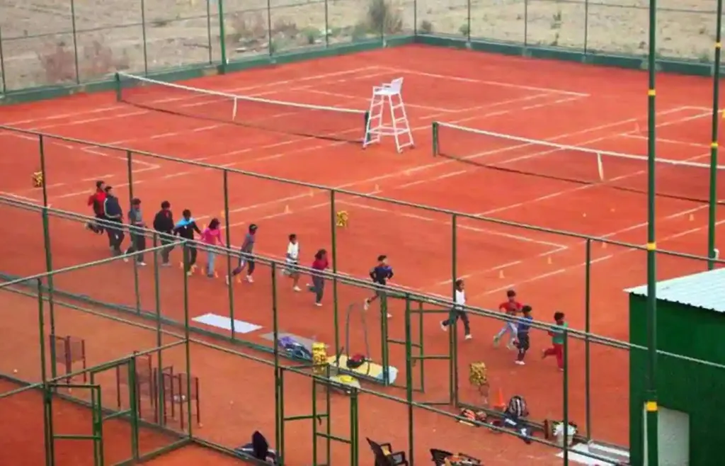Best Badminton Academy In Gurugram | Sportyzo Badminton Academy — Badminton in Golf Course Extension