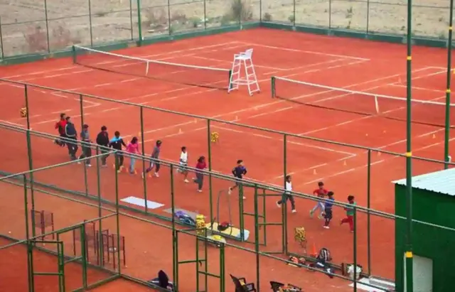 Best Badminton Academy In Gurugram | Sportyzo Badminton Academy — Badminton in Golf Course Extension
